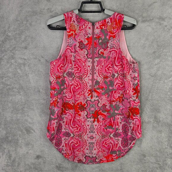 Womens CAbi Jubilee Hot Pink Paisley Print Sleeveless Blouse Zipper Back Size XS - Picture 6 of 9